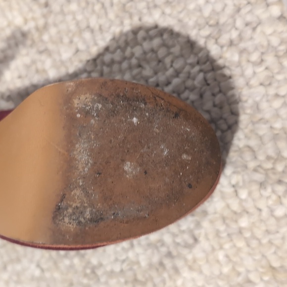 H by Halston genuine suede platform heels - Picture 9 of 9